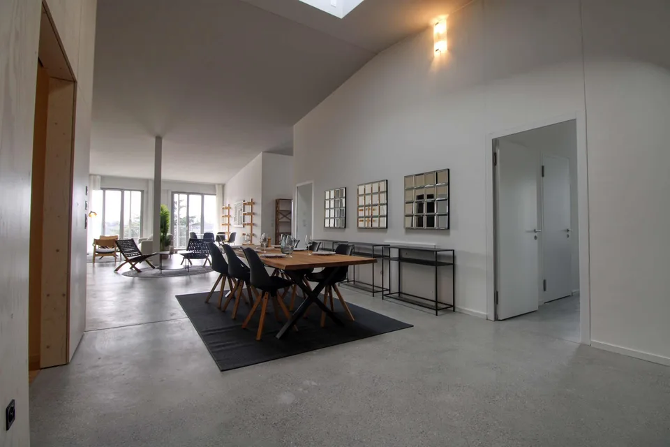 Coliving Moderne Alliant Intimité, Travail et Vie Partagée à Renens