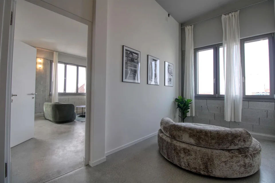 Coliving Moderne Alliant Intimité, Travail et Vie Partagée à Renens