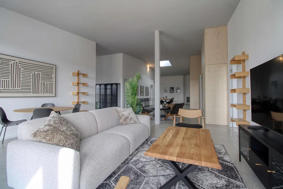 Coliving Moderne Alliant Intimité, Travail et Vie Partagée à Renens