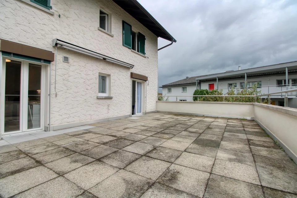 Geräumige Coliving-Wohnung mit großer Terrasse in Wallisellen