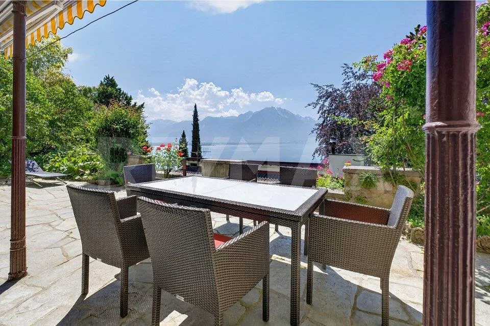 Territet: Un appartement de caractère, entre lac et montagnes, pour savourer le temps – photo 9 sur 10