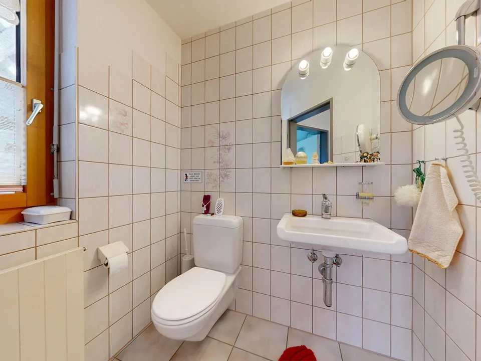 Zweifamilienhaus mit vielseitigen Nutzungsmöglichkeiten – Foto 8 von 30