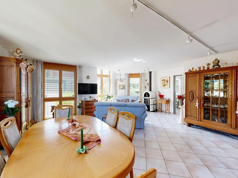 Zweifamilienhaus mit vielseitigen Nutzungsmöglichkeiten – Foto 6 von 30