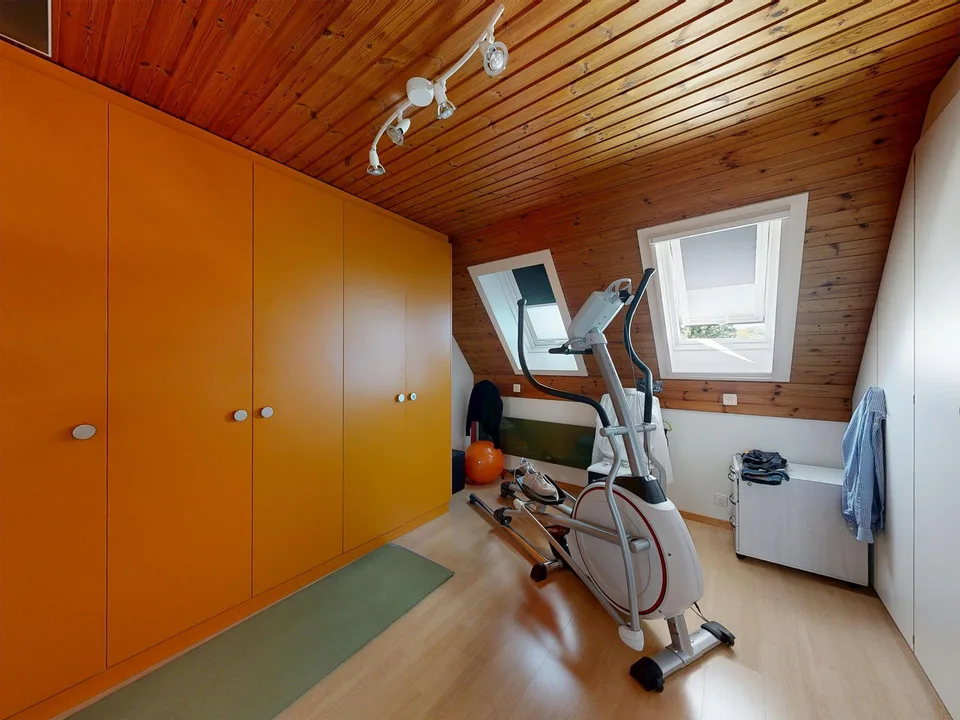 Zweifamilienhaus mit vielseitigen Nutzungsmöglichkeiten – Foto 26 von 30