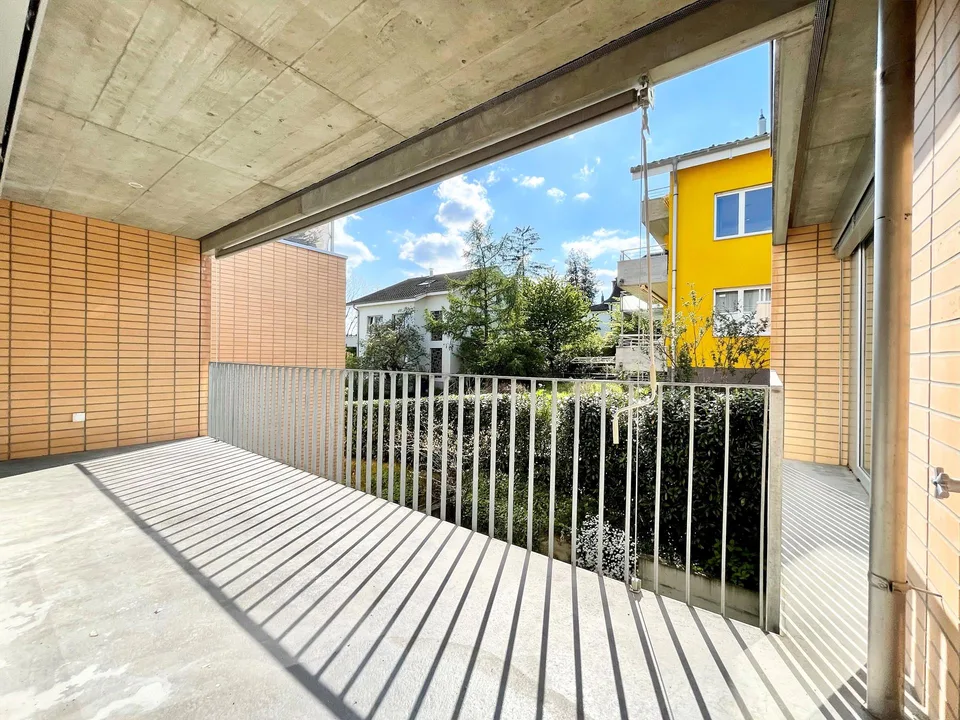 Sehr moderne und hochwertige Wohnung an zentraler und ruhiger Lage