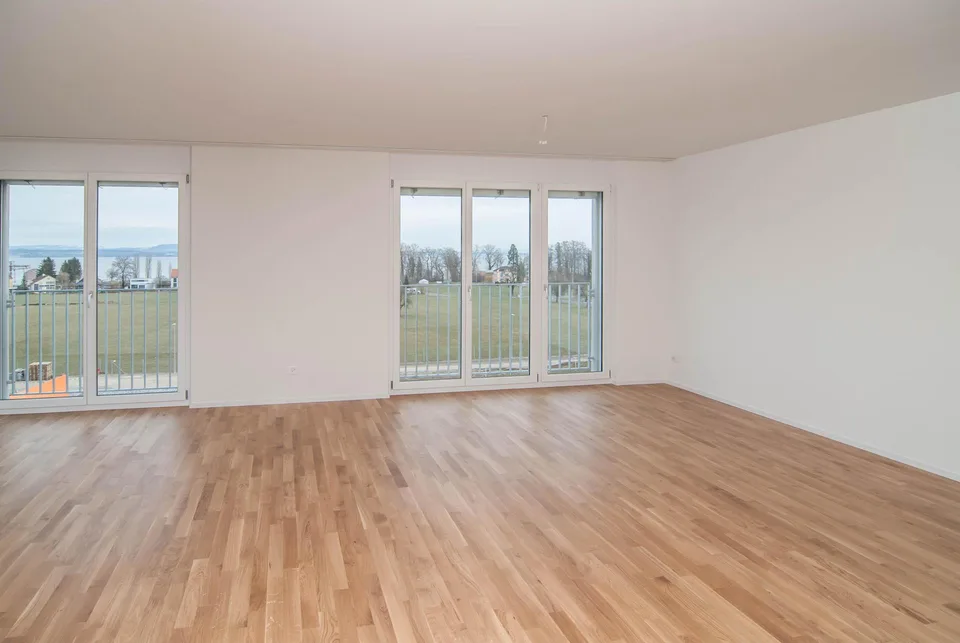 Traumhafte Attika Wohnung mit Seesicht