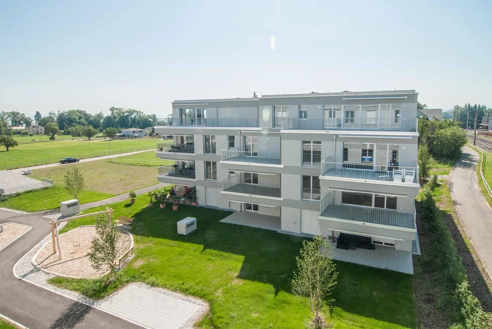 Traumhafte Attika Wohnung mit Seesicht