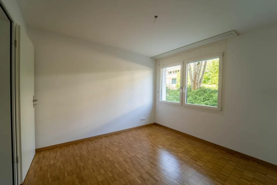 Grosszügige 3.5-Zimmer-Gartenwohnung mit modernem Wohnkomfort
