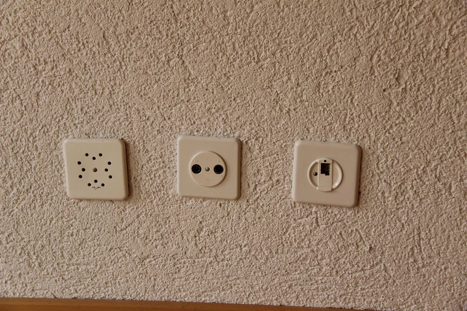 einseitig angebautes EFH mit Einzelgarage und eigener Wärmepumpe