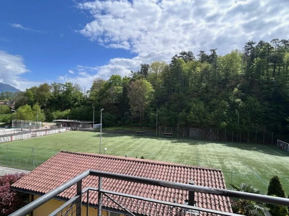 BELLISSIMA CASA UNIFAMILIARE CON GIARDINO E 4 POSTI AUTO
