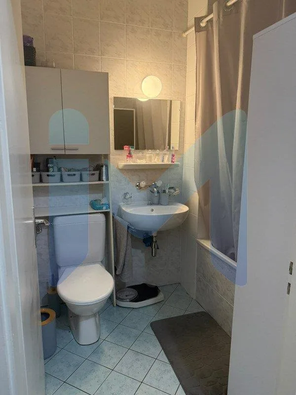 Appartement de 4 pièces au 3ème étage situé à Thônex 1226
