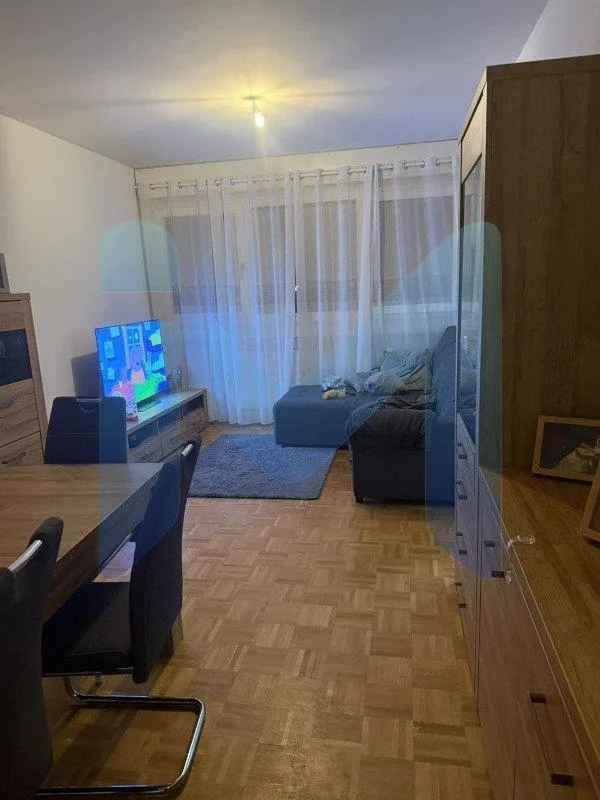 Appartement de 4 pièces au 3ème étage situé à Thônex 1226