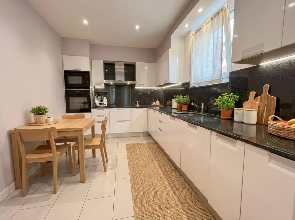 4.5 locali con ampio balcone e vista a Bellinzona - mieten