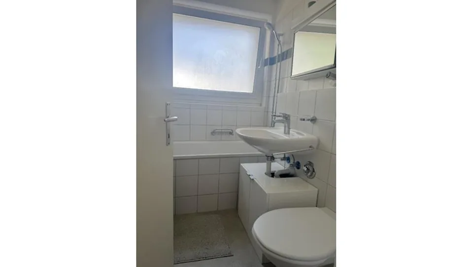 2 ZI-WOHNUNG IN ADLISWIL (ZH), MÖBLIERT, TEMPORÄR