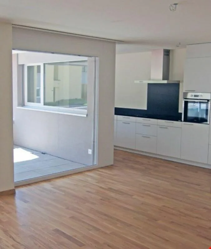*2.5 Zi.-SITZPLATZ-Wohnung - grosszügig mit tollem Ausbau!*