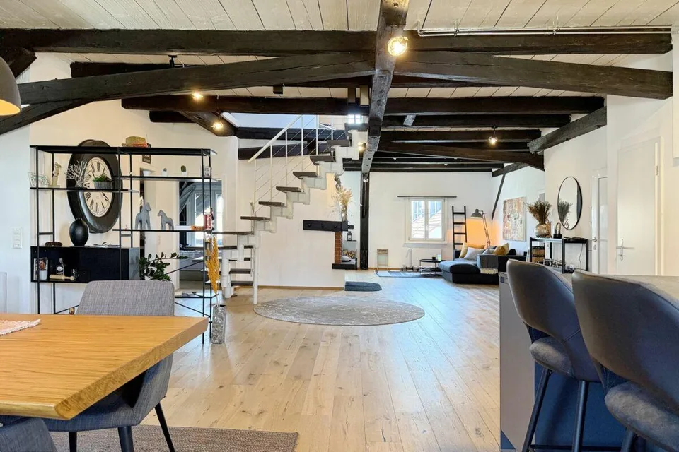 Appartamento loft di 3,5 locali, 155 m2, nella storica casa "Zum Sternen" – foto 7 di 10
