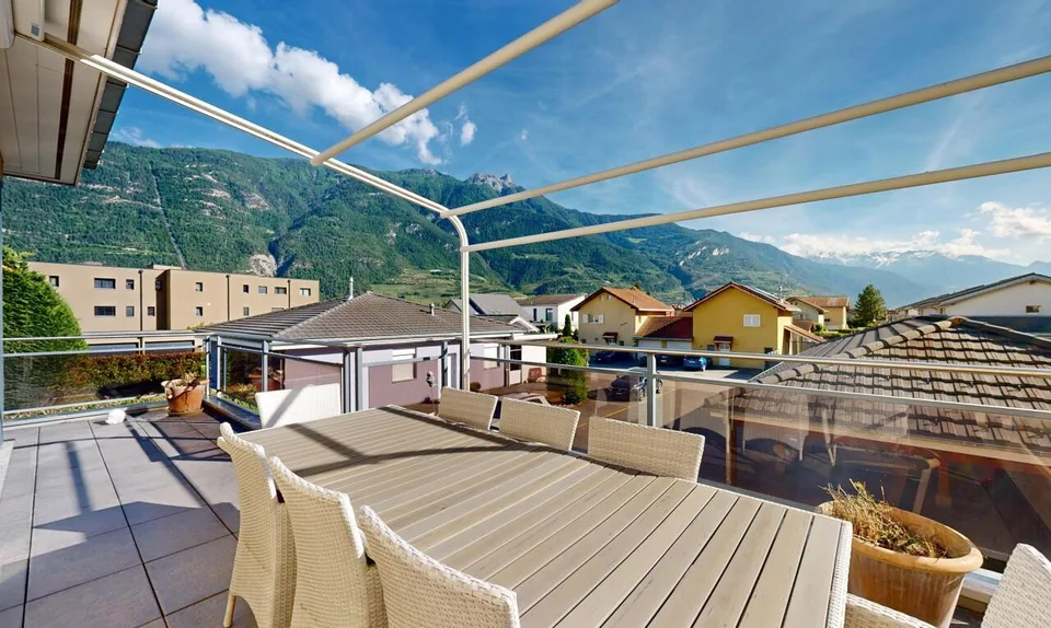 Exclusif: lumineux 4.5 pièces avec terrasse et mezzanine – photo 10 sur 11