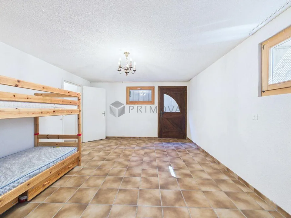 Charmantes Einfamilienhaus mit Weitblick und Potenzial – Foto 8 von 12