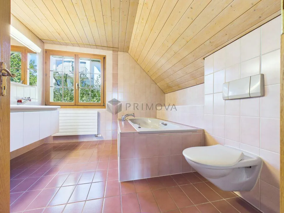 Charmantes Einfamilienhaus mit Weitblick und Potenzial – Foto 9 von 12