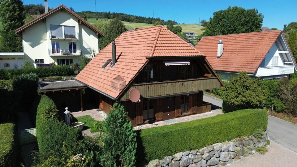Charmantes Einfamilienhaus mit Weitblick und Potenzial – Foto 11 von 12