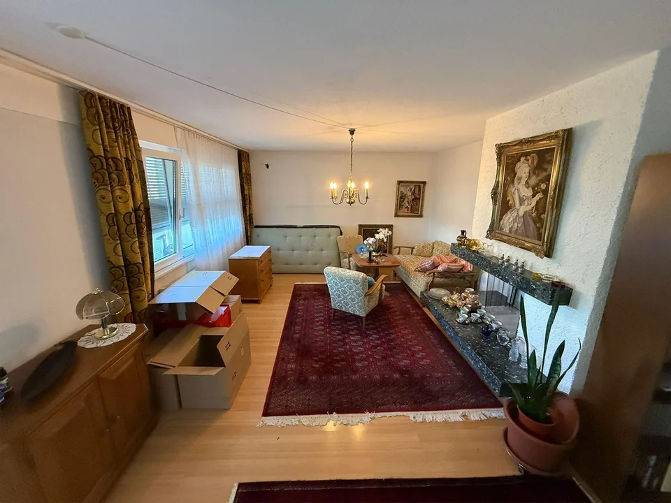 Gepflegte 4.5-Zimmer-Wohnung mit Balkon