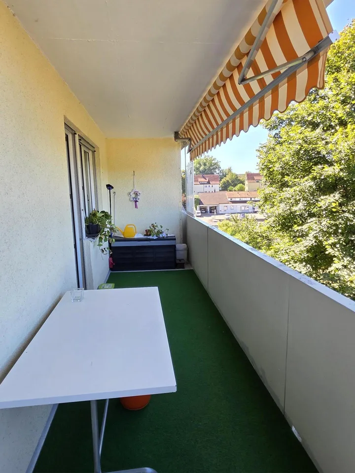 Gepflegte 4.5-Zimmer-Wohnung mit Balkon
