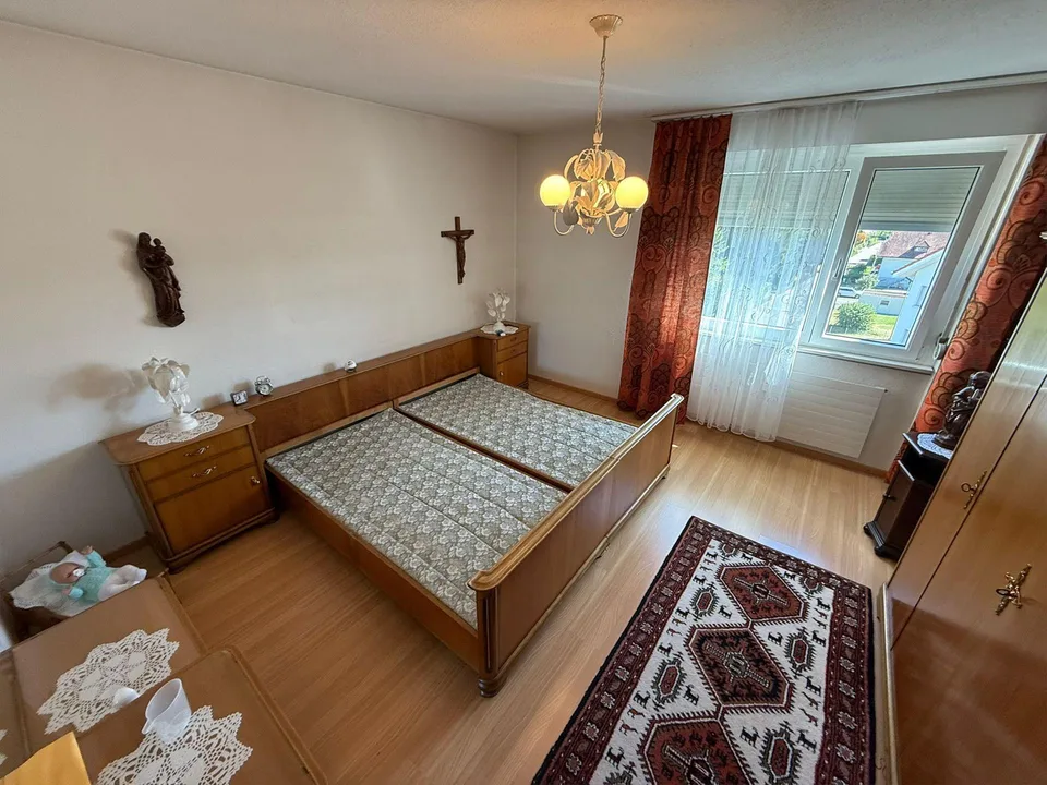 Gepflegte 4.5-Zimmer-Wohnung mit Balkon