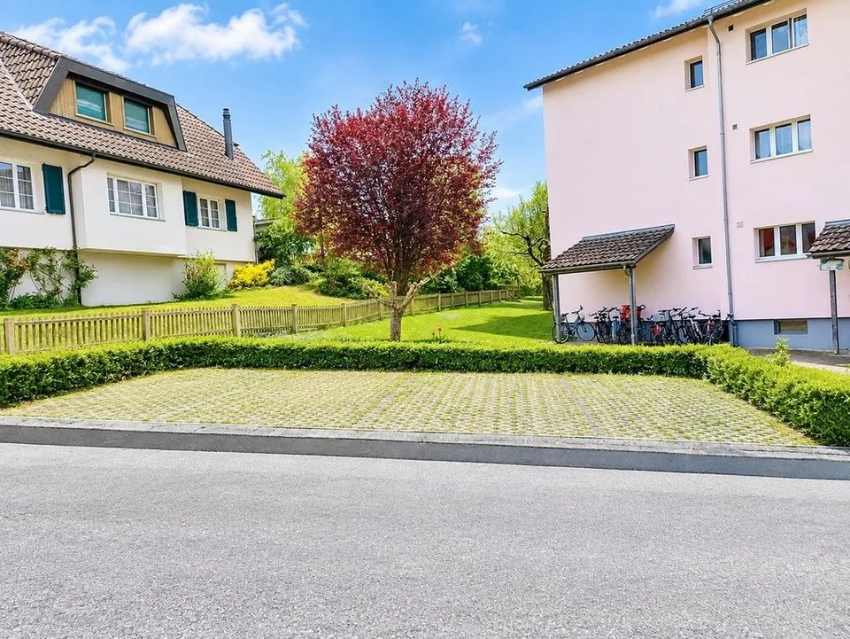 Aussenparkplatz in Herzogenbuchsee – Foto 3 von 3