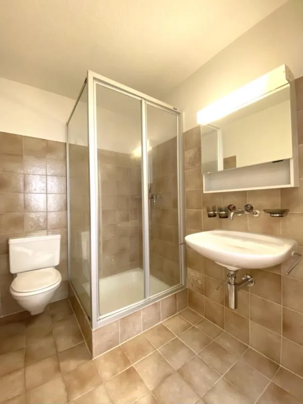 zentrumsnahe Wohnung mit Sitzplatz!