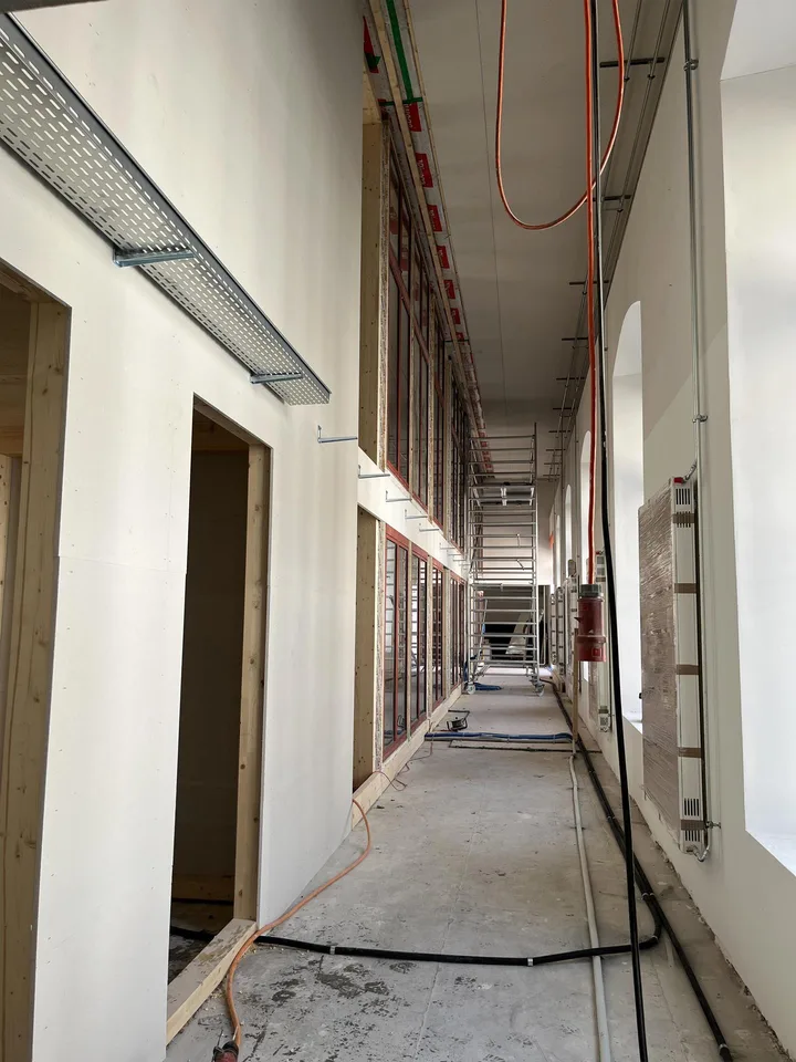 Räume im ehemaligen Turbinenhaus (24 bis 85m2) - z.B. T/EG/04: 63m2 – photo 6 sur 11