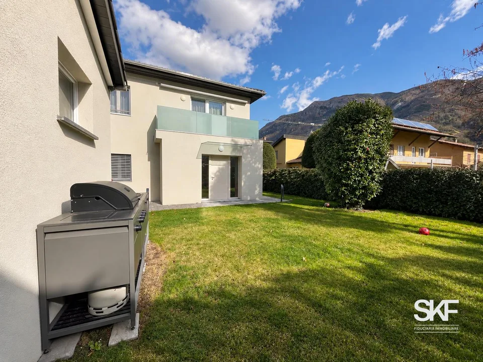 BELLINZONA - PRÄCHTIGES UND MODERNES ZWEIFAMILIENHAUS – Foto 19 von 20