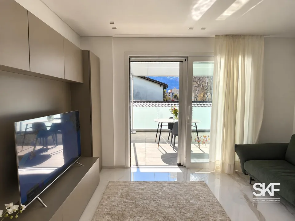 BELLINZONA - PRÄCHTIGES UND MODERNES ZWEIFAMILIENHAUS – Foto 6 von 20