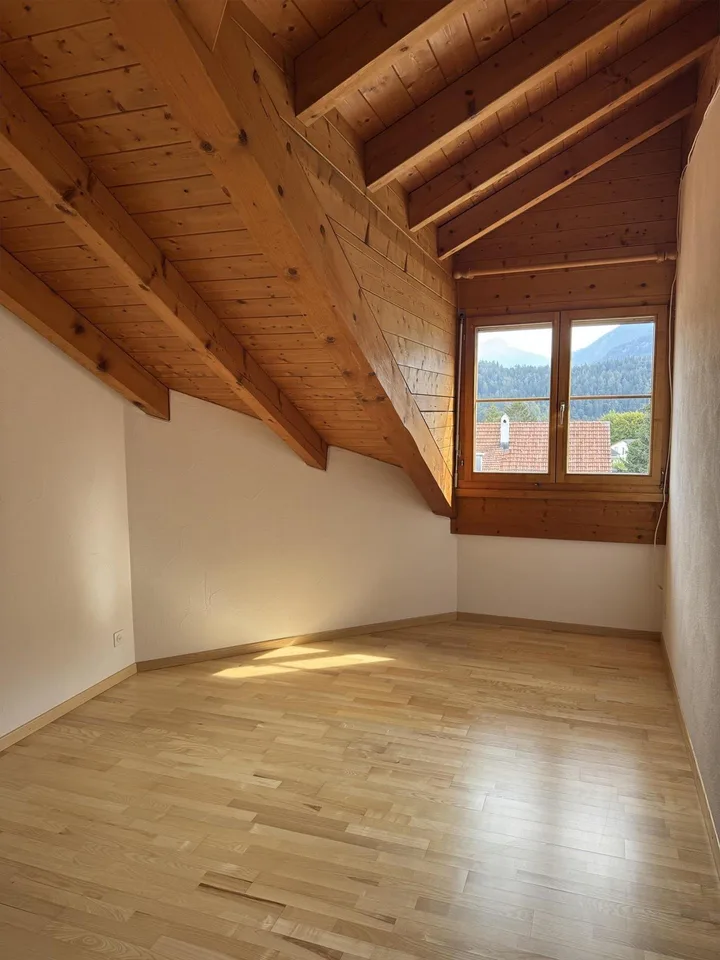 3.5 Zimmer-Dachwohnung