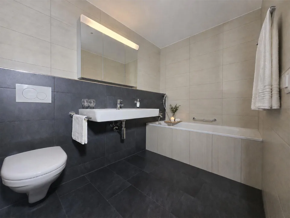 Modern renovierte 4.5-Zimmer-Wohnung mit Minergie-Standard in Trimmis – foto 8 di 13