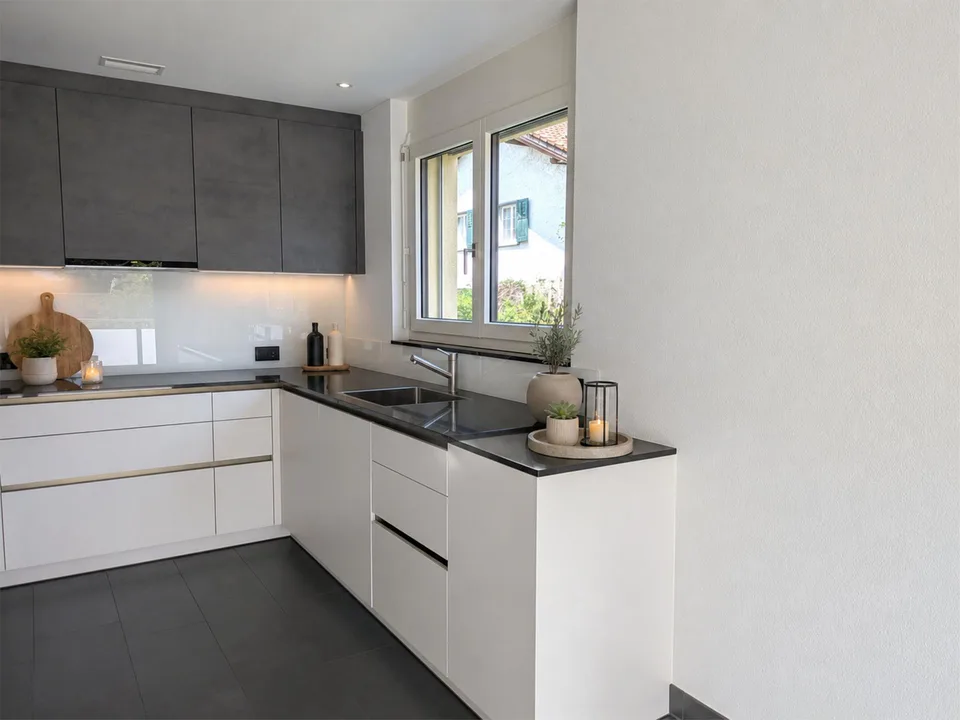 Modern renovierte 4.5-Zimmer-Wohnung mit Minergie-Standard in Trimmis – foto 5 di 13