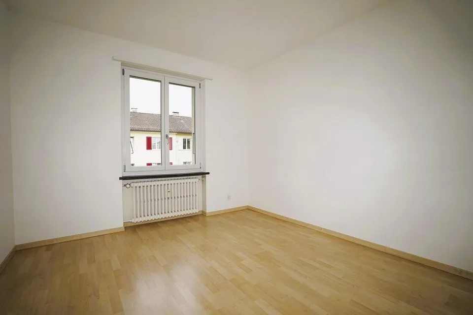 Ruhige Wohnung mit Balkon Nähe Zentrum Bümpliz