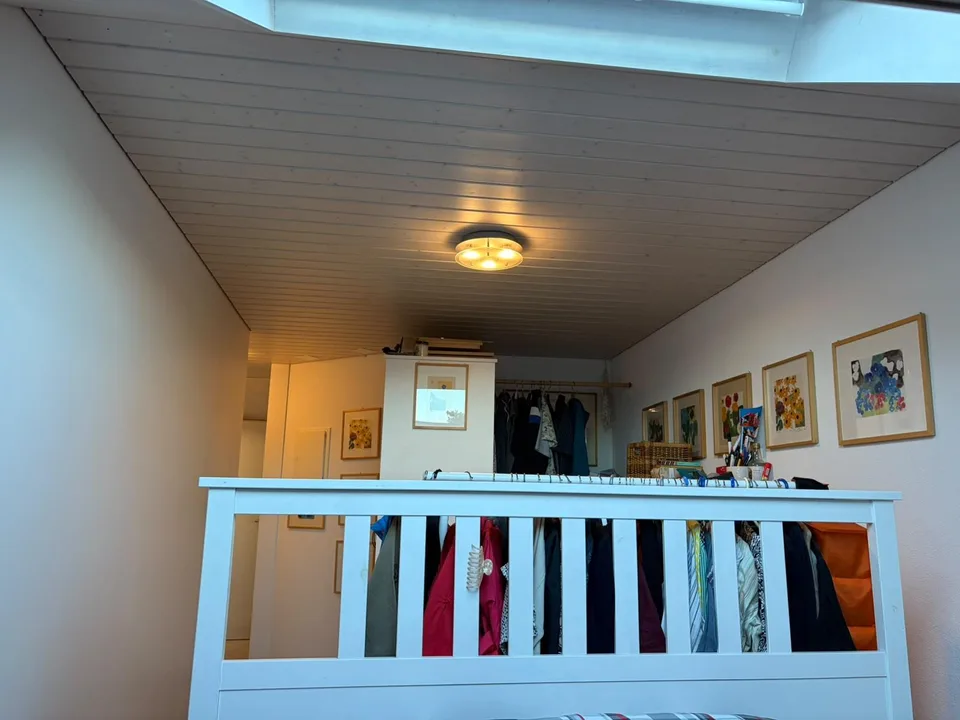 Dachwohnung mit 2 Zimmern in Lüchingen ab 1. November 2026