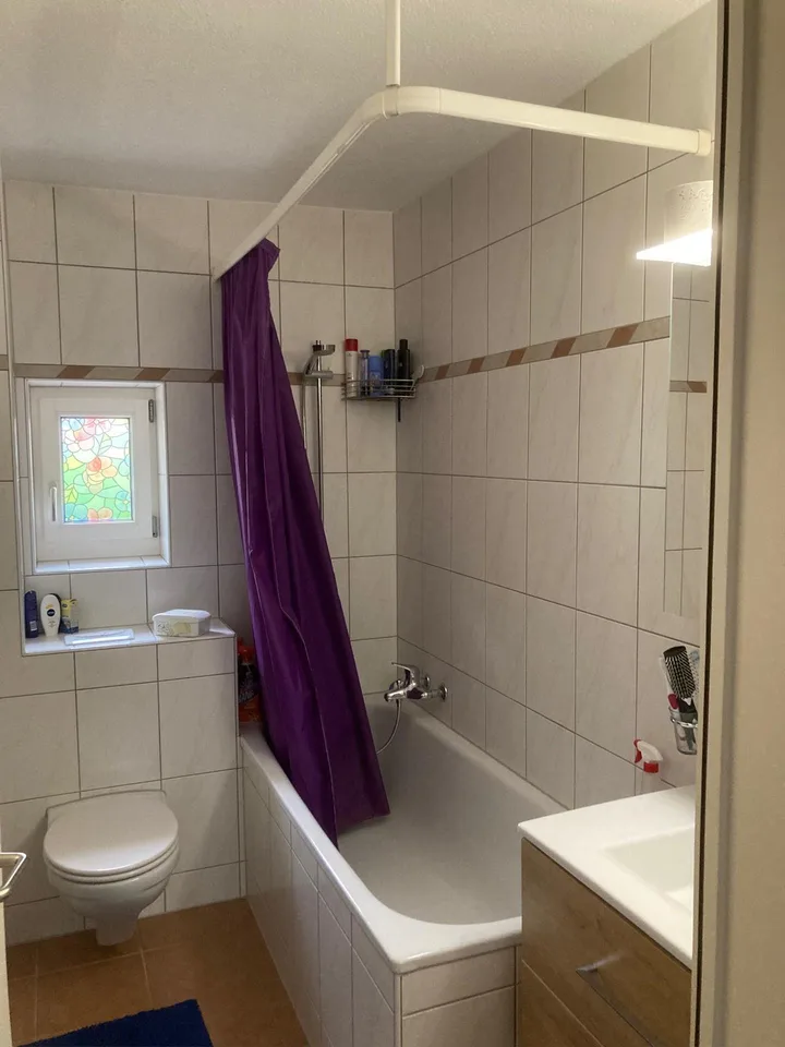 3,5 Zi-Wohnung ab 01.11.2026 im 2. OG mit grossem Balkon zu vermieten