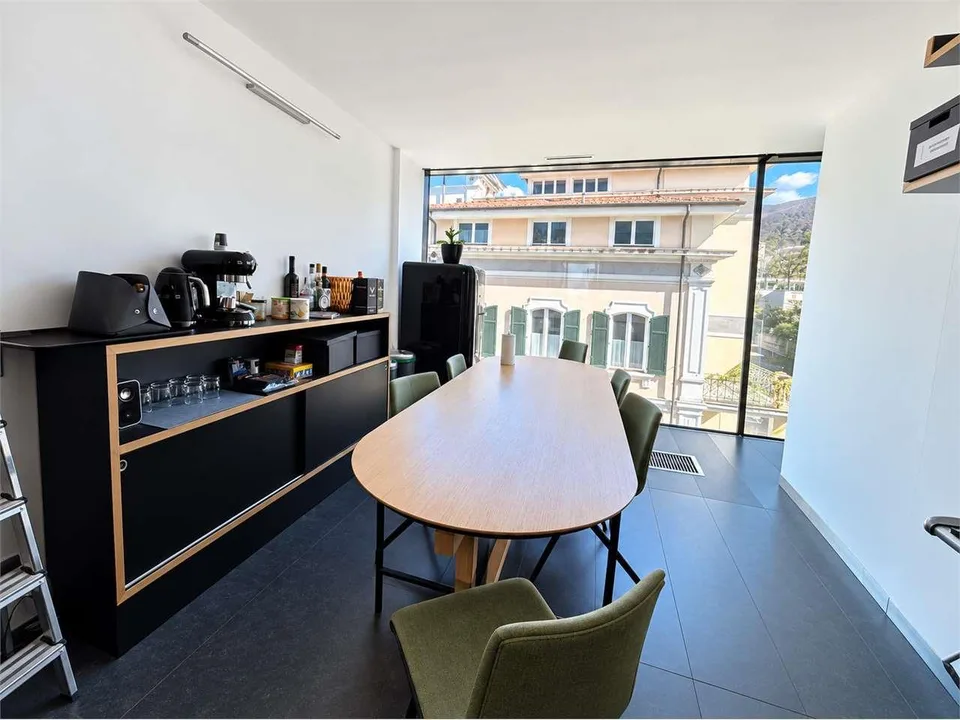 Ufficio privato in spazio professionale condiviso – foto 10 di 12