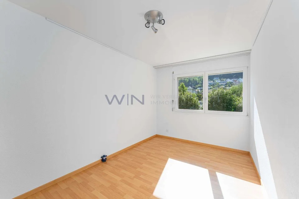 Modernisiert 2024 ? Weitblick bis zu den Bergen – Foto 7 von 9