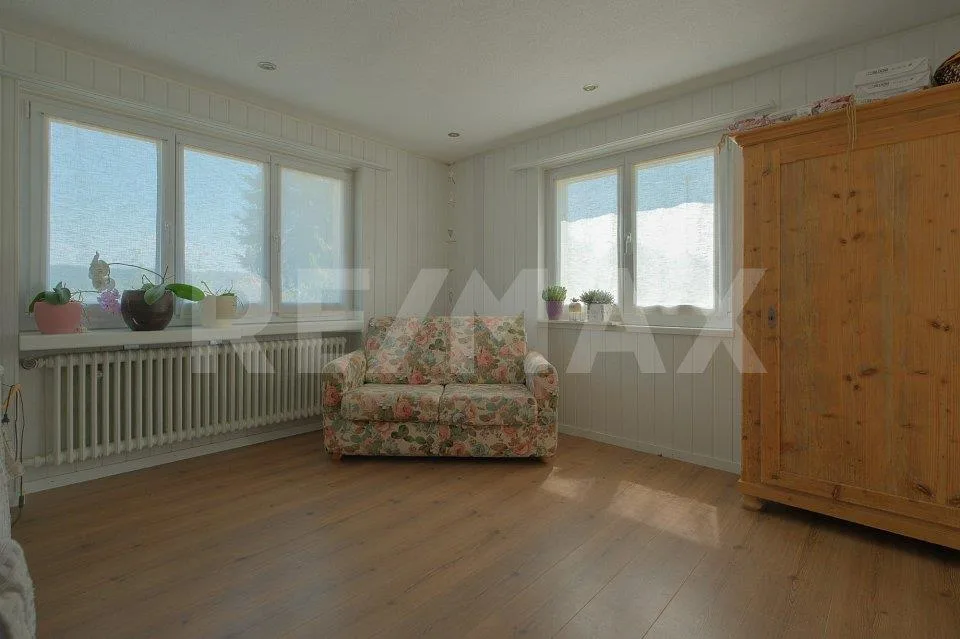 Freistehendes Zuhause an ruhiger und sonniger Lage am Bauzonenrand – photo 7 sur 13