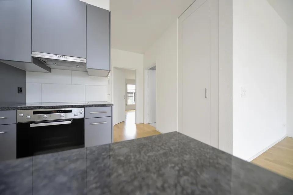*** 2.5'ZWG**60m2**gedeckte Loggia/Sitzplatz***