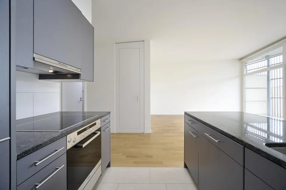 *** 2.5'ZWG**60m2**gedeckte Loggia/Sitzplatz***