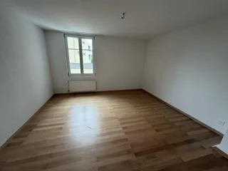 helle 4-Zimmerwohnung