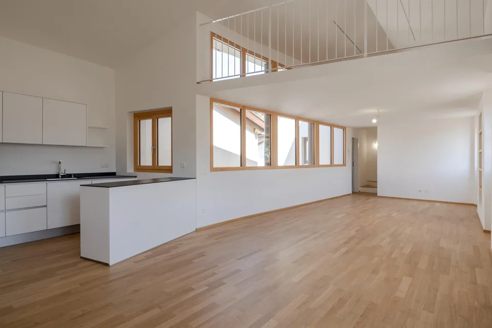 CASA DI 5 LOCALI A SALA CAPRIASCA