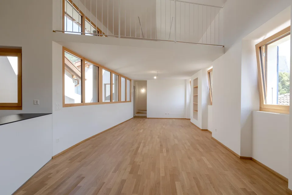 CASA DI 5 LOCALI A SALA CAPRIASCA