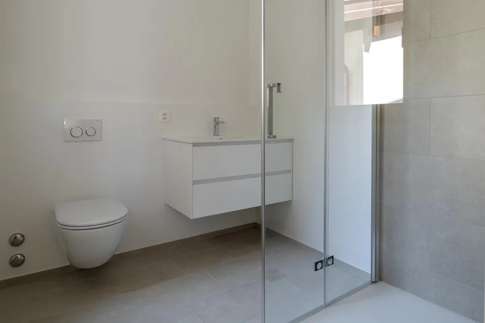 CASA DI 5 LOCALI A SALA CAPRIASCA