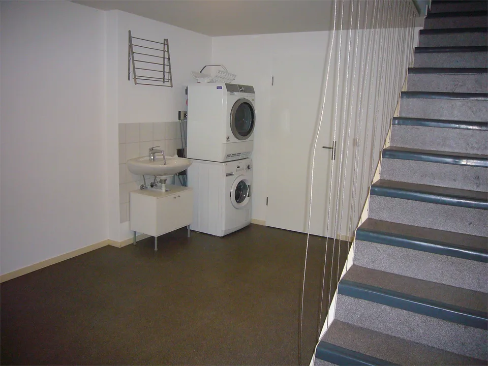 Wunderschöne 5.5-Maisonette-Gartenwohnung in Riehen – Foto 8 von 8