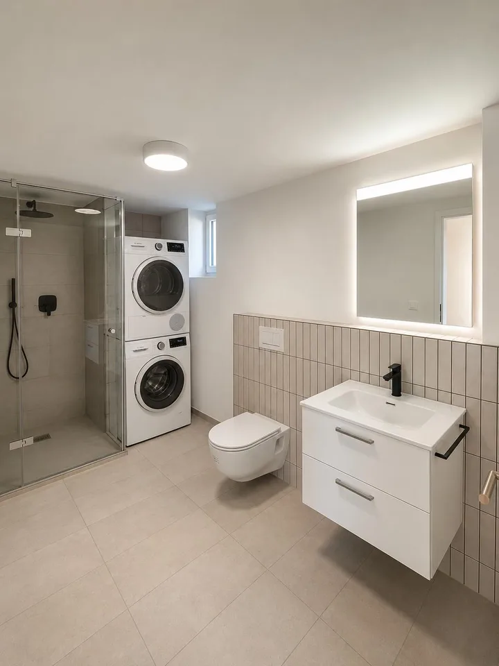 Kernsanierte 2.5 Zimmer-Wohnung mit grossem, gedeckten Balkon und Lift