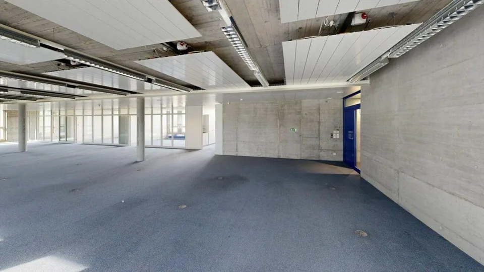 Erstklassige Bürofläche mit 392 m² in repräsentativer Gewerbeliegen... – Foto 9 von 10